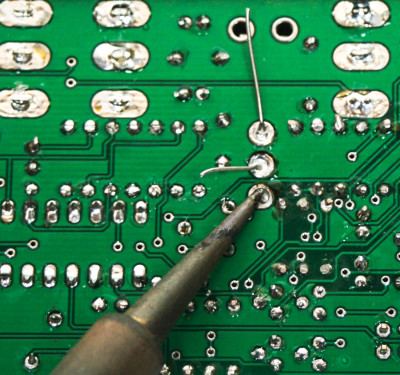 Eurorack VCA PCB soldering